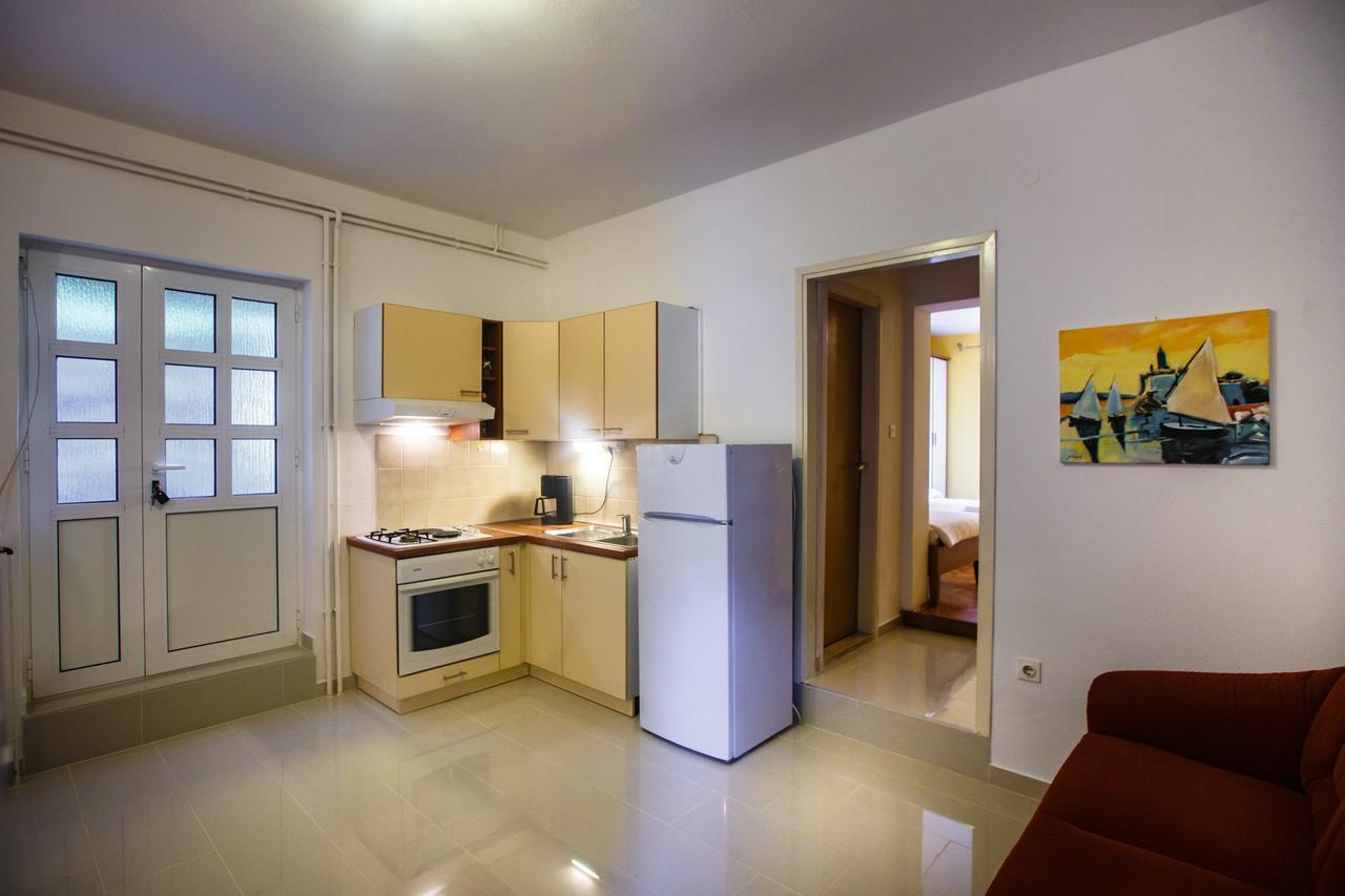 Lucija Apartment Kampor Exterior photo